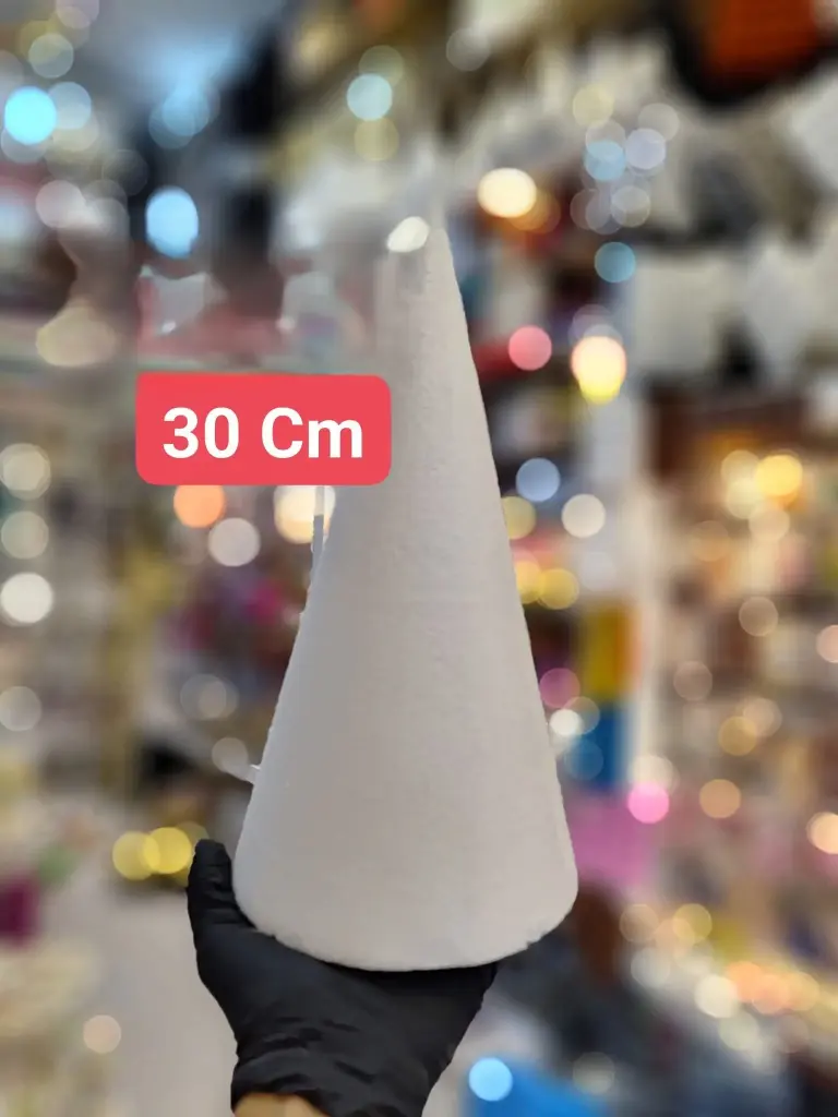 POLYSTER PYRAMIDE 30CM