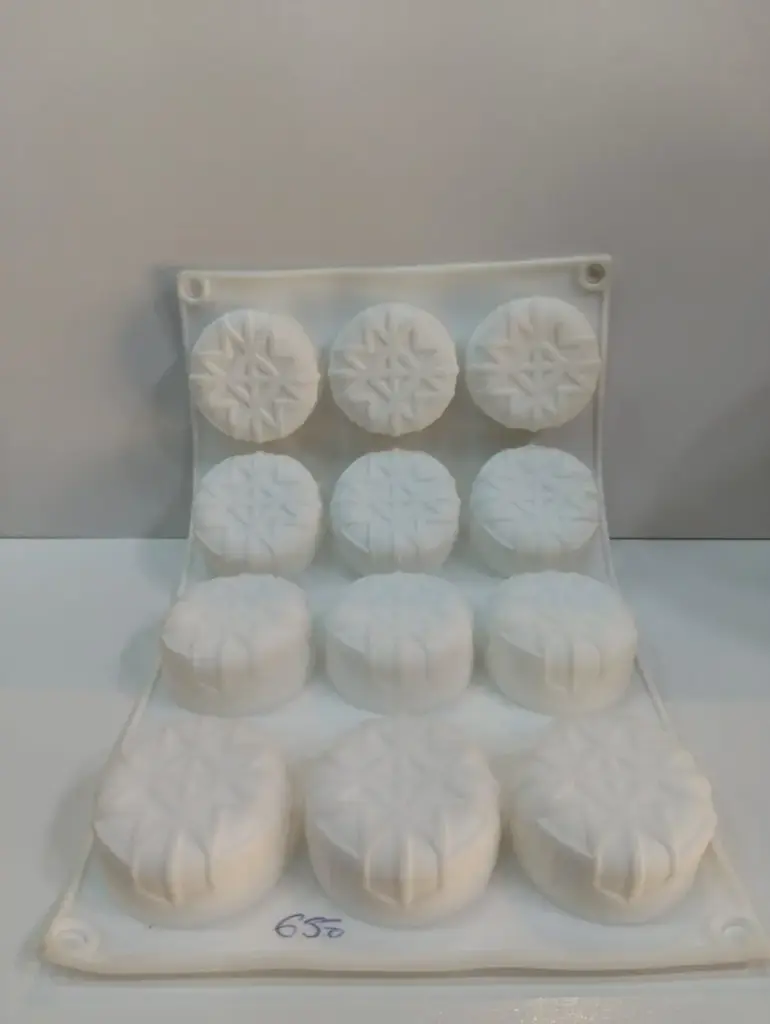 Moule.silicone oreo 12pcs blanc