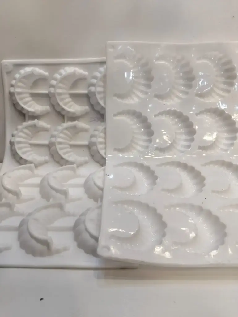 MOULE SILICONE HLAL BLANC 12PCS