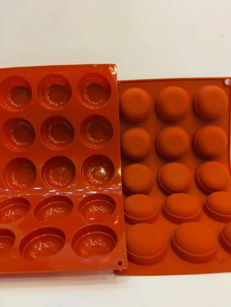 MOULE SILICONE OREO ROUGE 15PCS