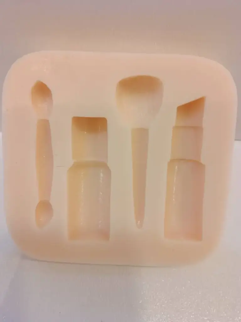 MOULE SILICONE PATE A SUCRE MAQUILLAGE