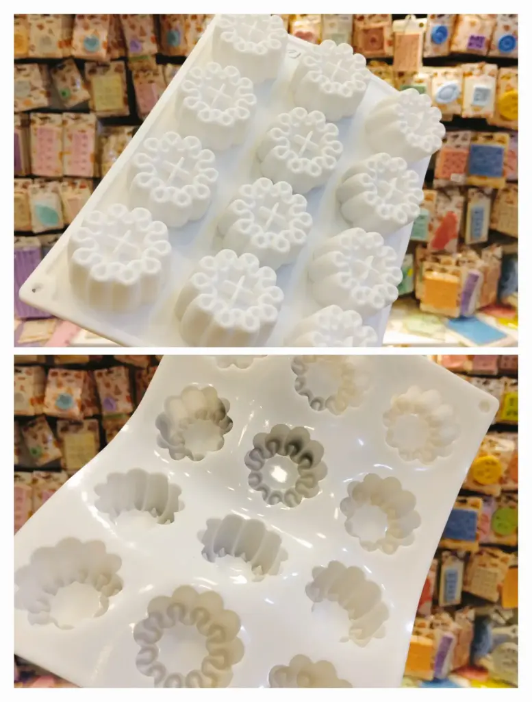 MOULE SILICONE GATEAU 12PCS