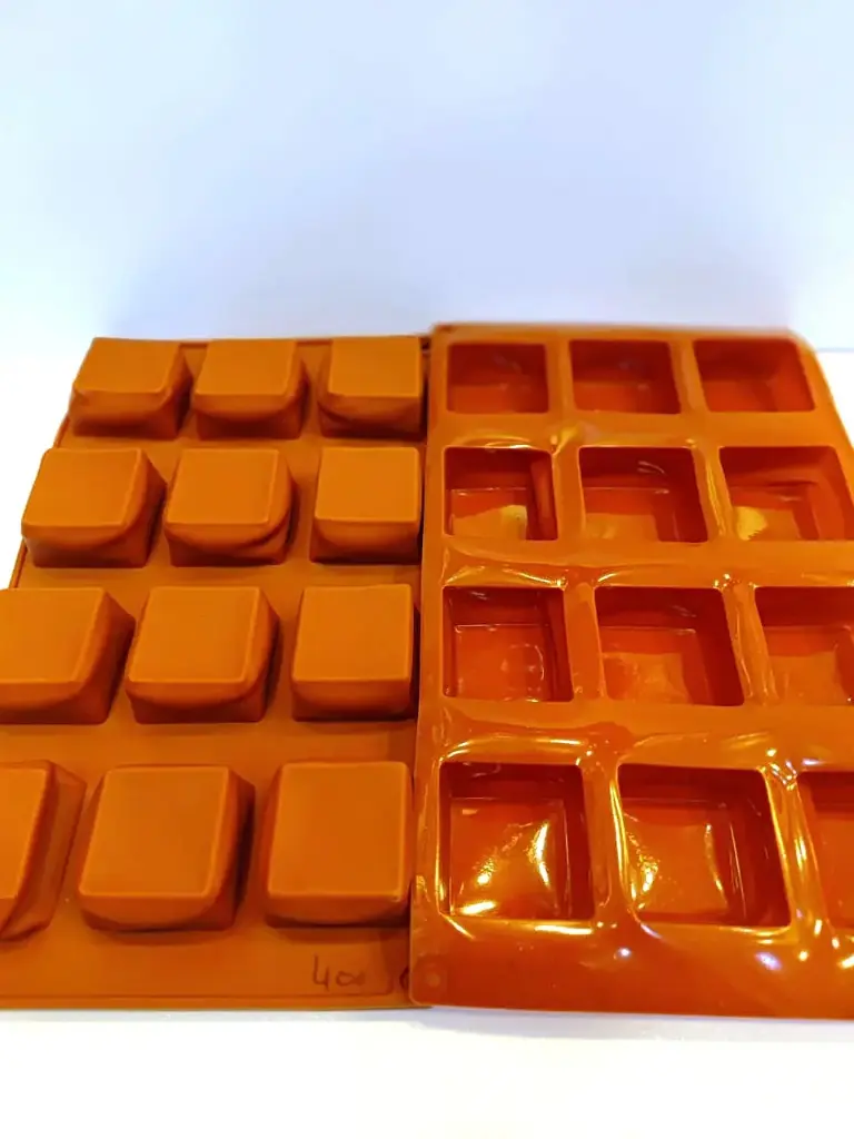 MOULE SILICONE CHOCOLAT PROFOND