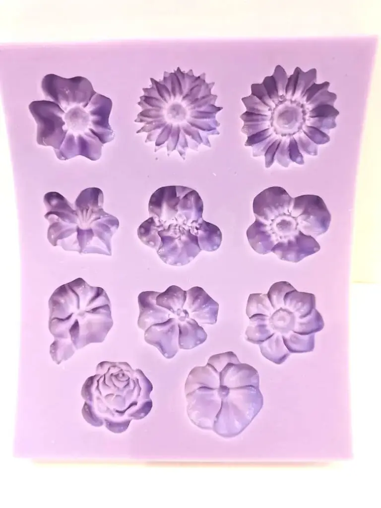 MOULE SILICONE PATE A SUCRE 11 FLEURS