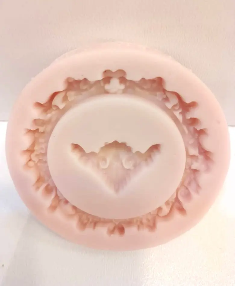 MOULE SILICONE PATE A SUCRE CADRE ROND
