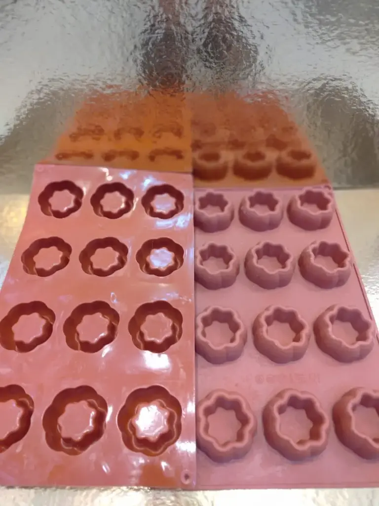 Moule Silicone Rouge 12Pcs